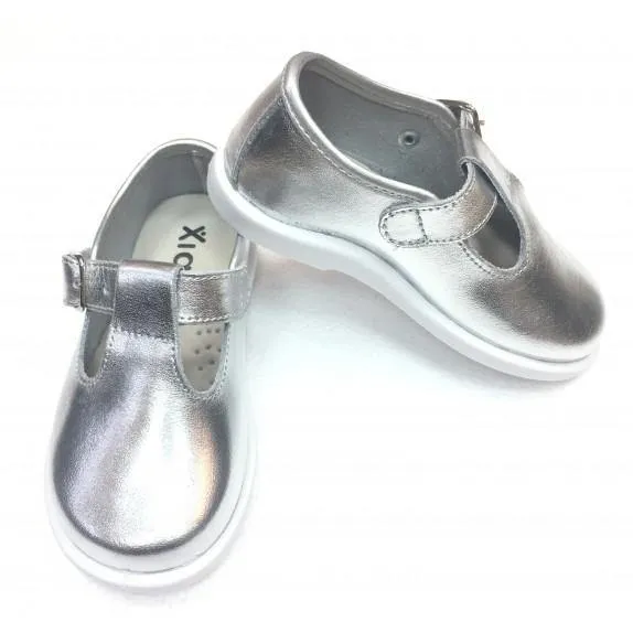 20200 Silver T-Bar Shoe