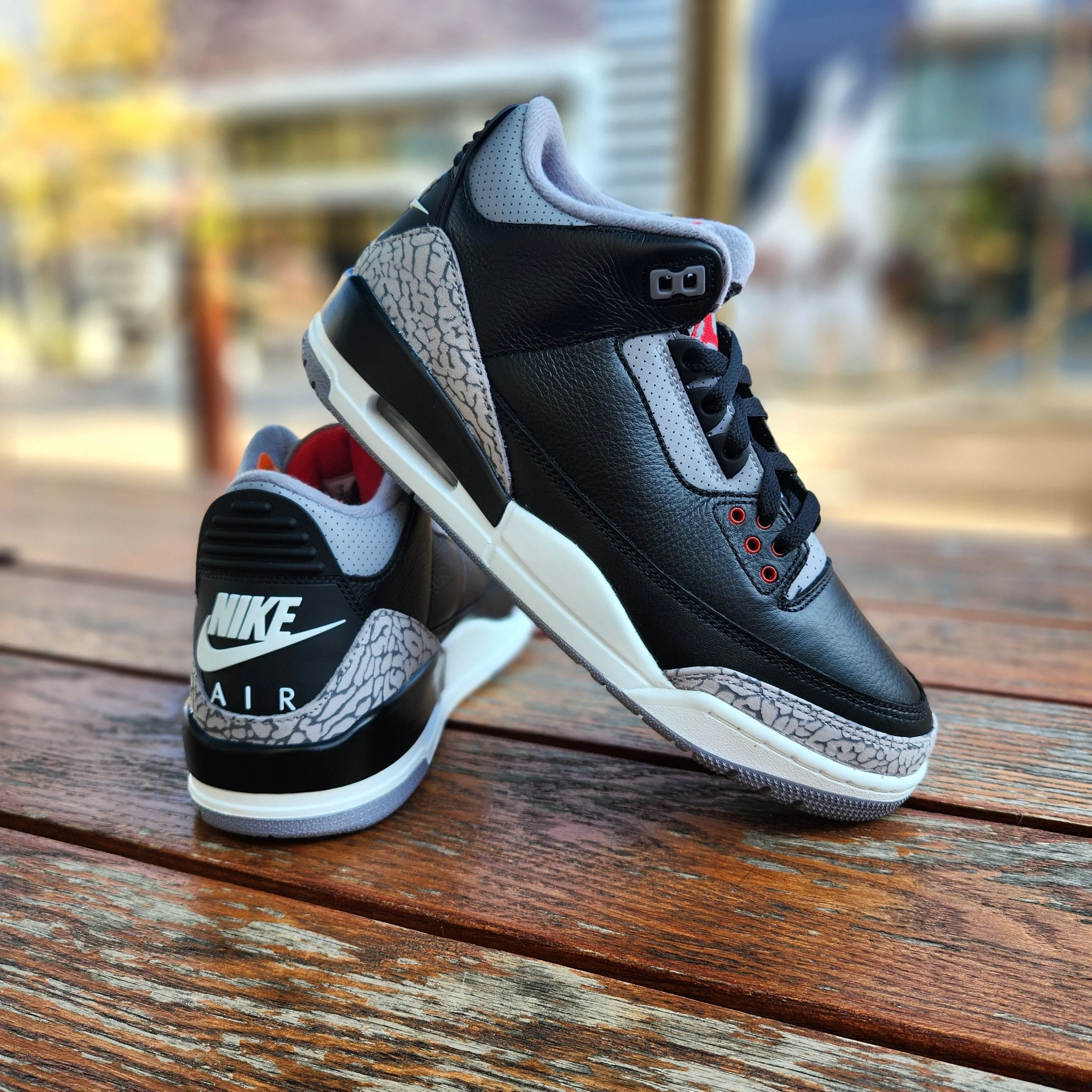 Air Jordan 3 Retro "Black Cement"