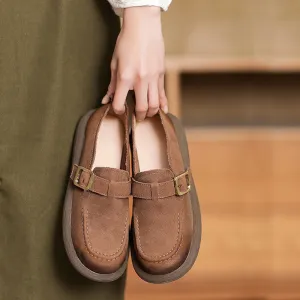 Buckle-fastening Soft Shoes Retro Leather Loafers for Women in Brown/Apricot