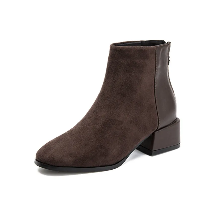 Fashionable Retro Chelsea Boot Women's Shoes with Square Heel and Pointed Toe.