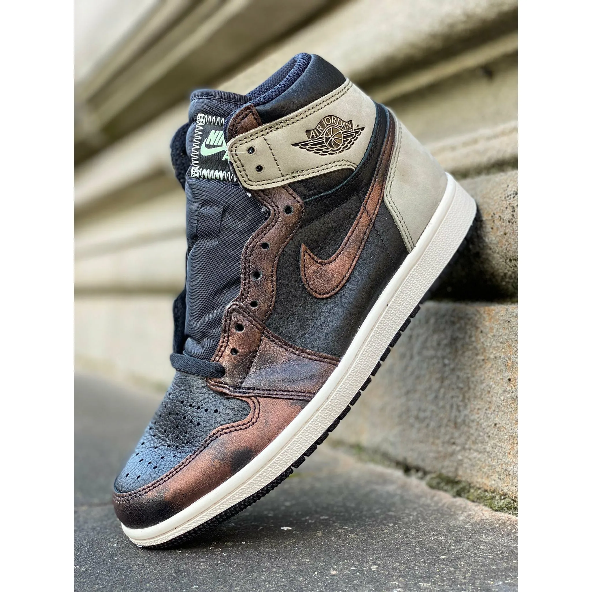 Jordan 1 Retro High Patina