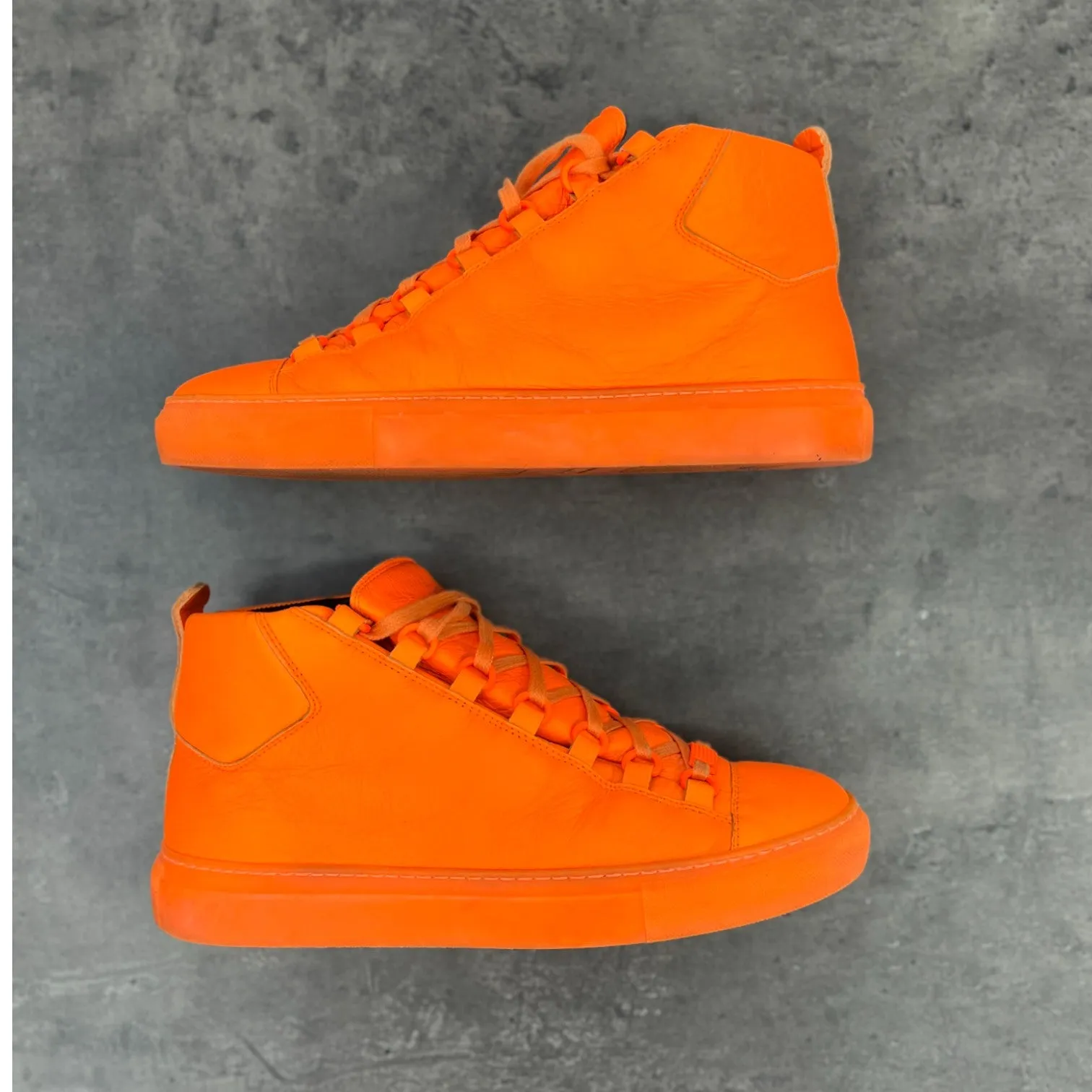 Men's Arena High Top High Trainers Orange Size EU 40 / UK 6