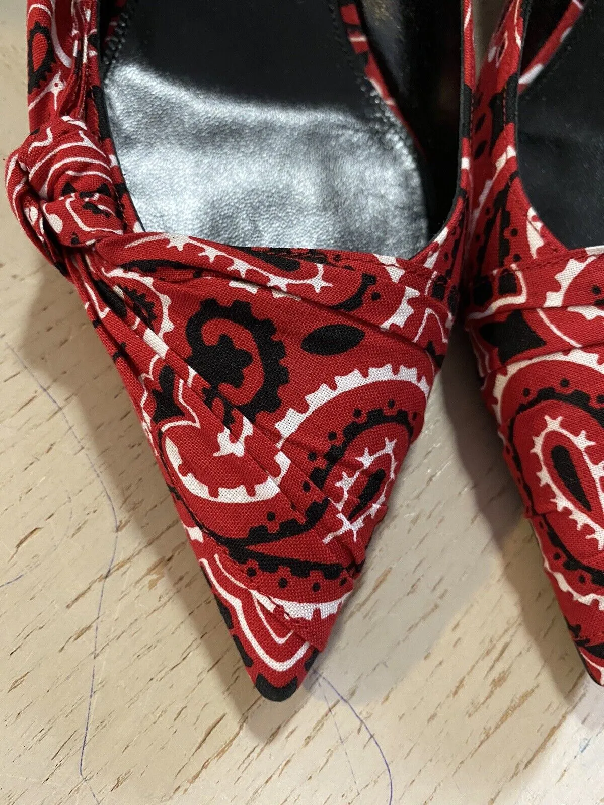 NIB $895 Saint Laurent Women Bandana Dress Shoes Red 11 US ( 41 Eu )