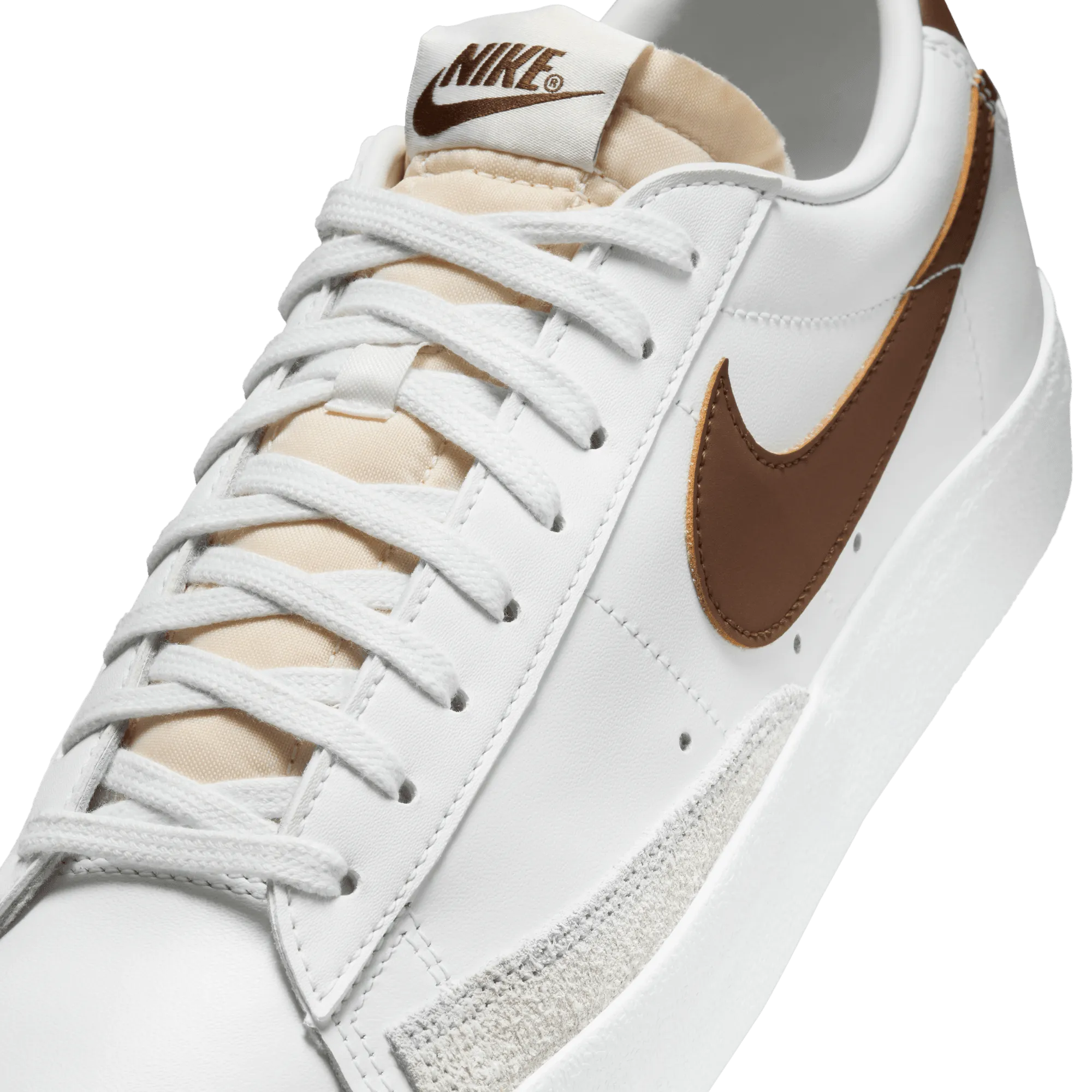 Nike Men's Blazer Low '77 Vintage Shoes