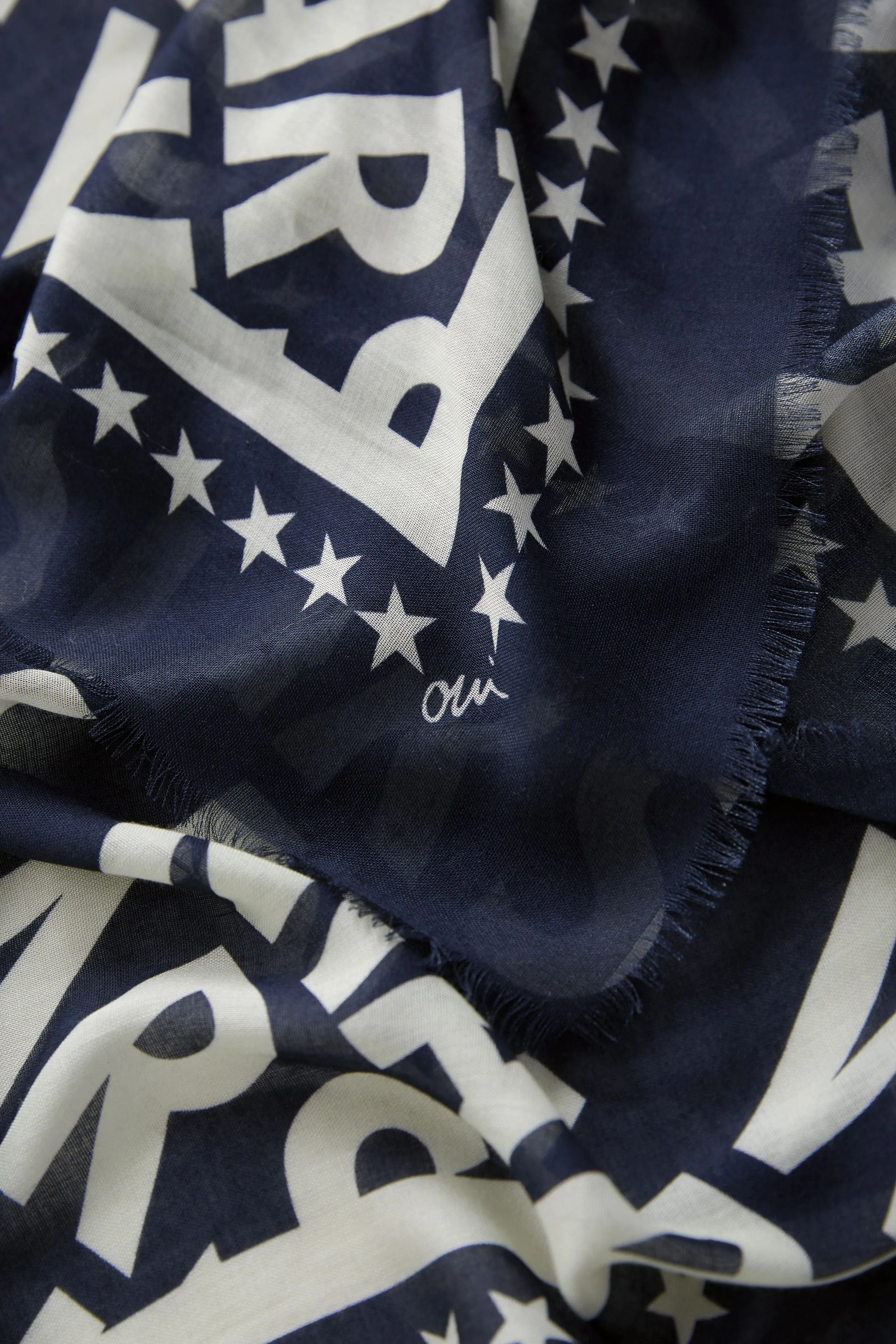 Oui Scarf With Word Print Navy/White