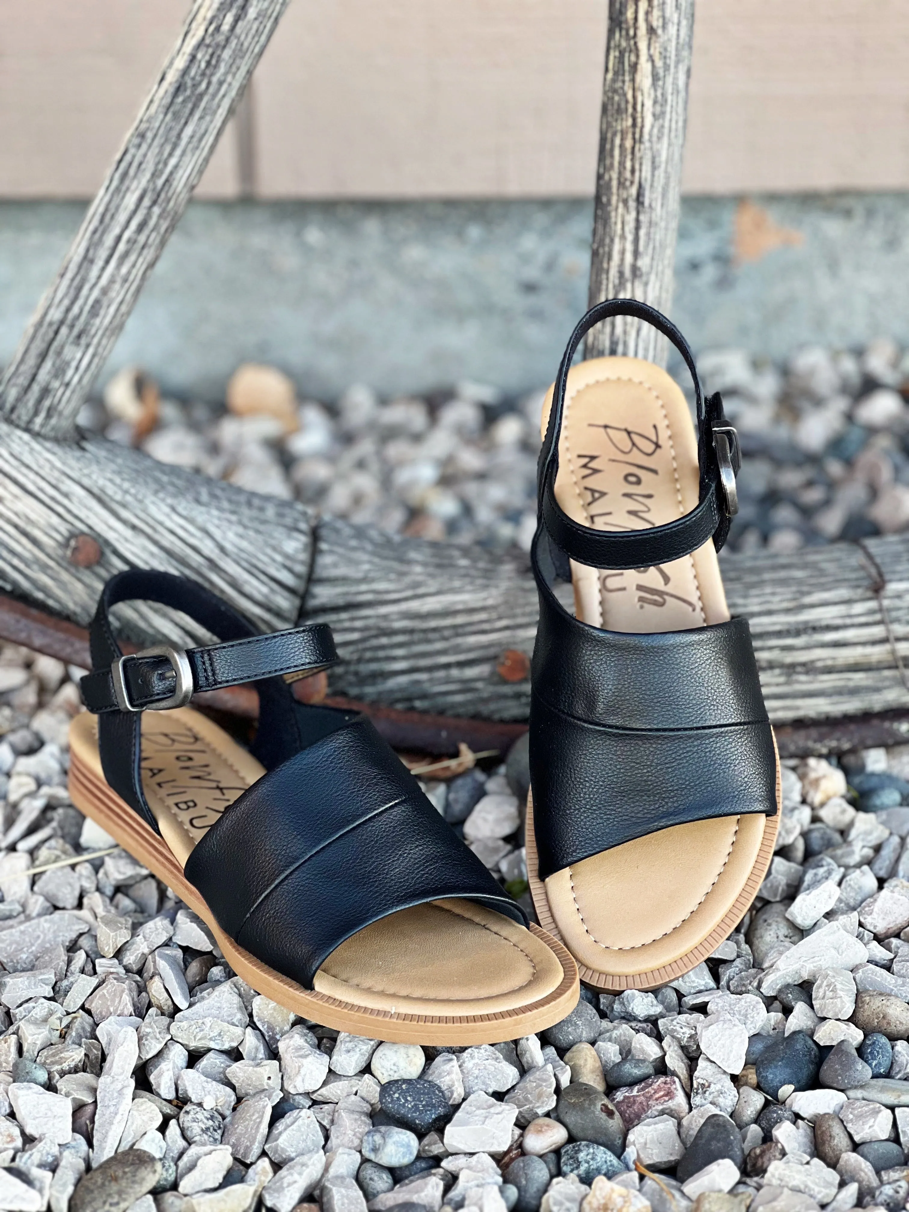 The Frisco Sandal in Black