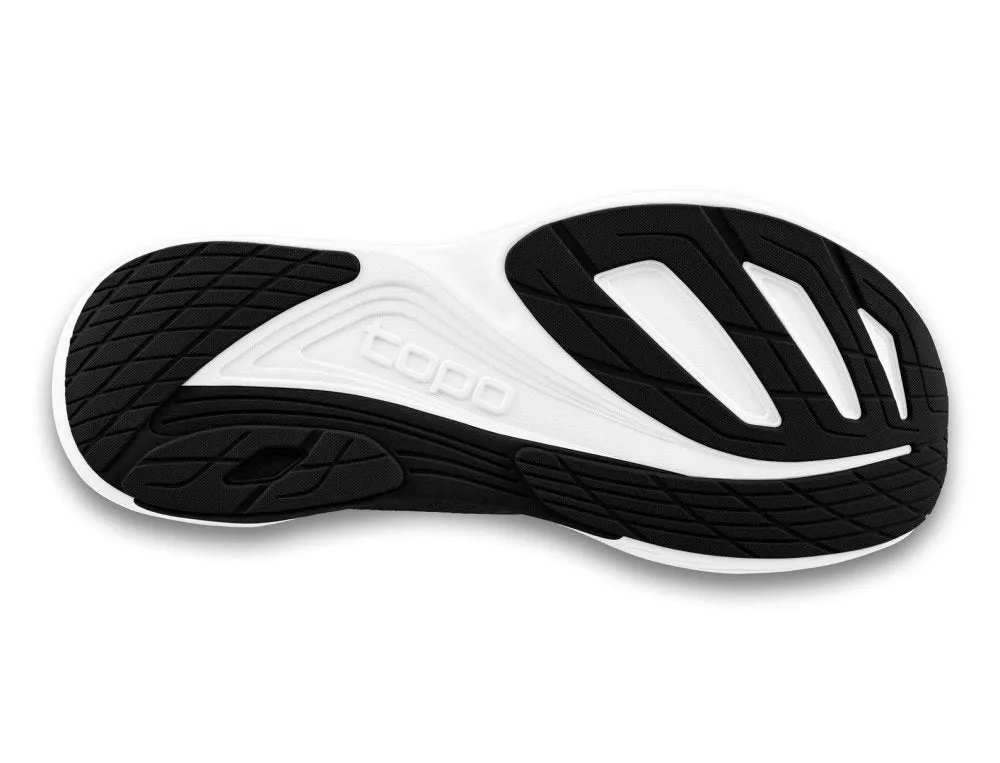 Topo Athletic Women's Ultrafly 5 Wide Width - Black/White