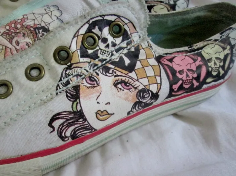 Womens ED HARDY Lowrise Classic WHIFU Shoes Sneaker Trainer 9 WHITE PIRATE