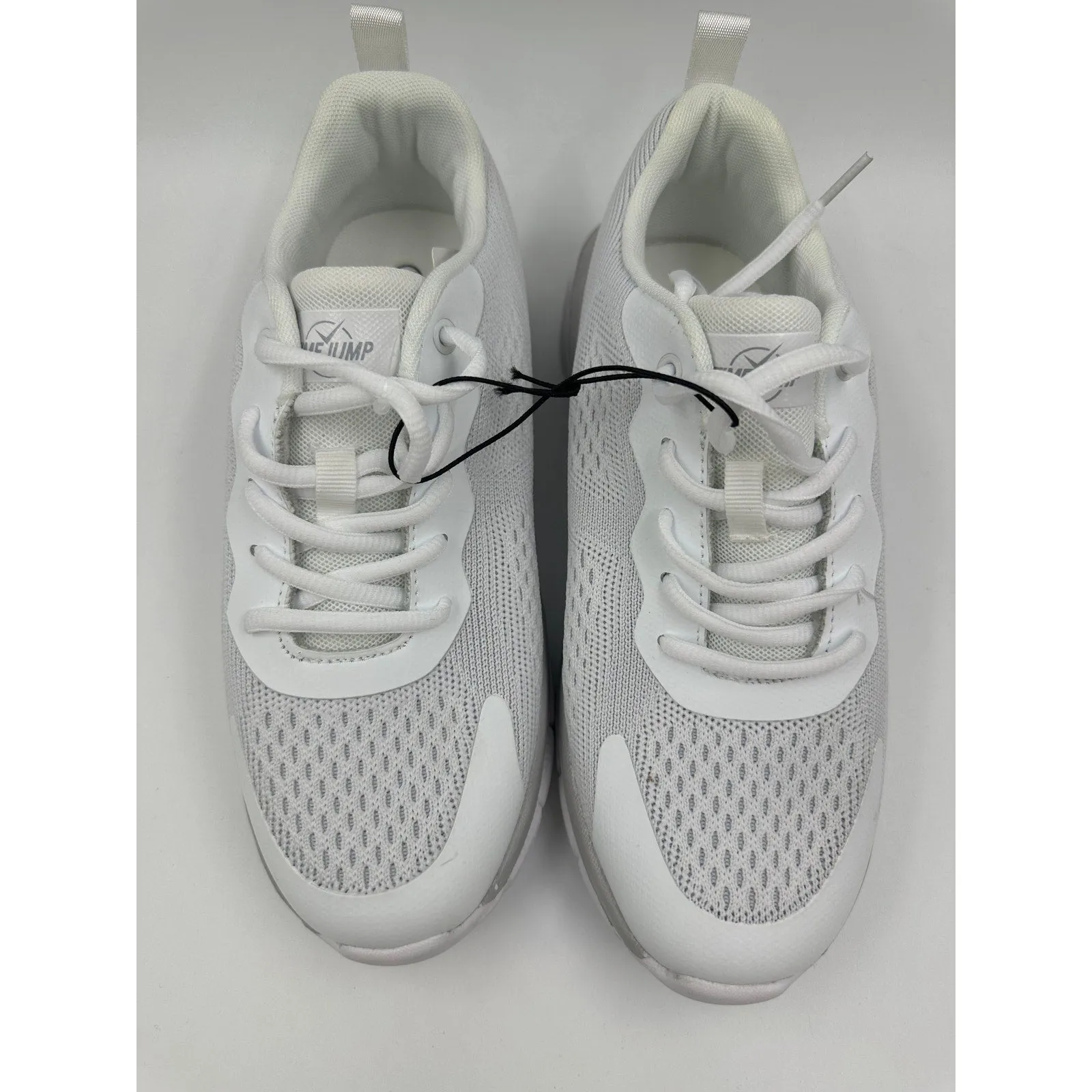 Women's Size 8.5, All White Knit, Low Top Running Sneakers w/ Foam Sole